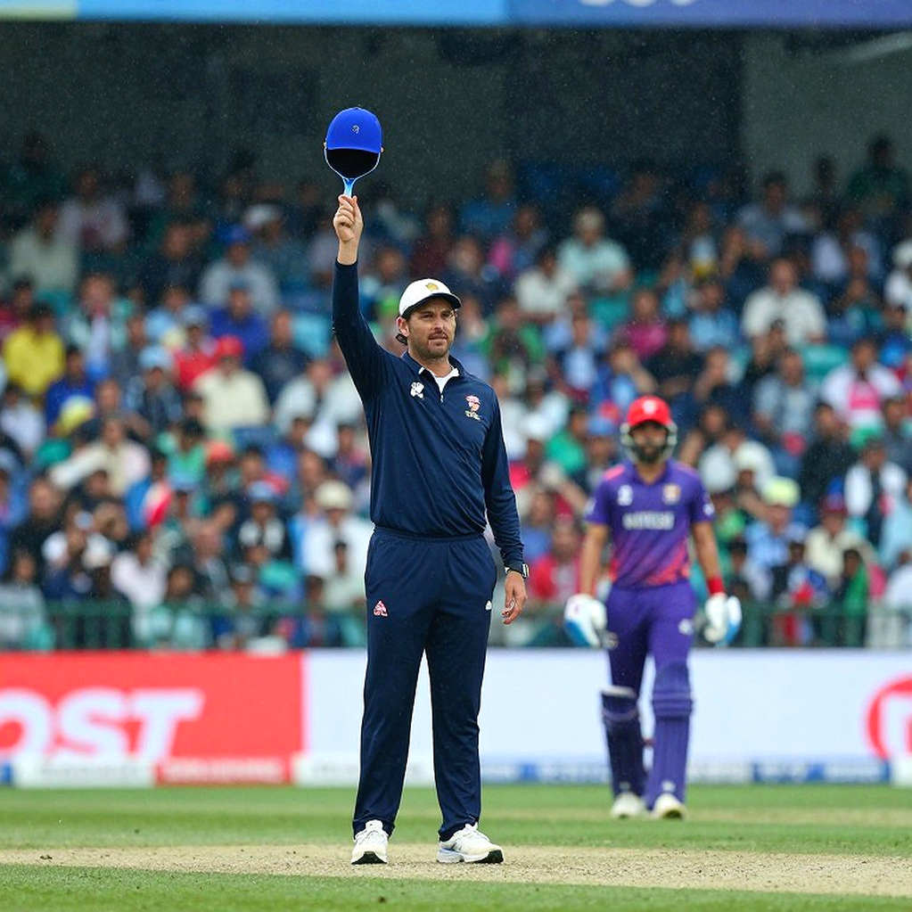 নিলামের রাতে মিরপুরের নেট ফাঁকা ছিল: এশিয়ার ফ্র্যাঞ্চাইজি ট্রান্সফারের আসল কাগজপত্র